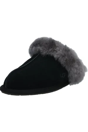 UGG Pantufa 