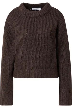 Weekday Pullover 