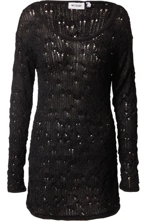 Weekday Pullover 
