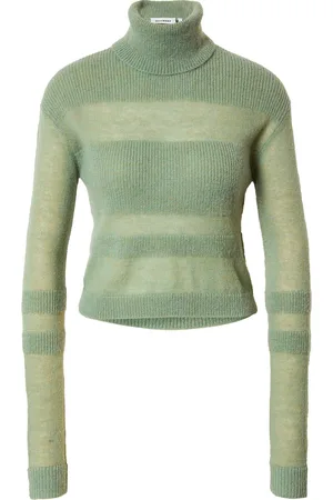 Weekday Pullover 