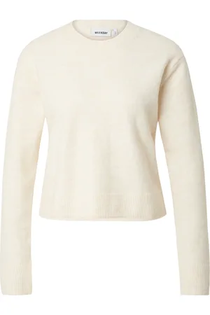 Weekday Pullover 