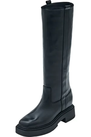EDITED the label Bota 
