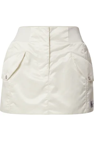 Calvin Klein Saia