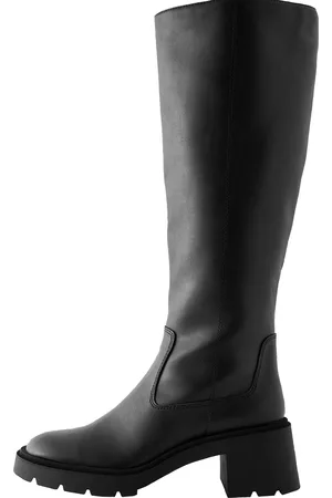 Next Bota 