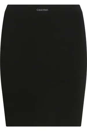 Calvin Klein Saia