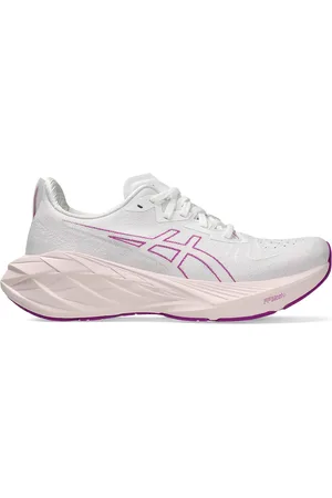 Asics NOVABLAST 4