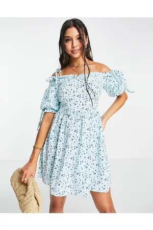 NaaNaa Cold shoulder mini dress in floral