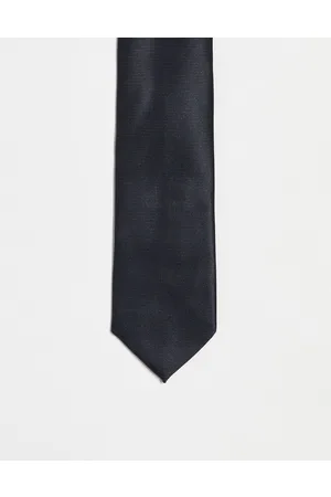 ASOS Slim tie in