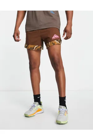 Nike Trail Flex tride Dri-FIT 5 inch printed shorts in