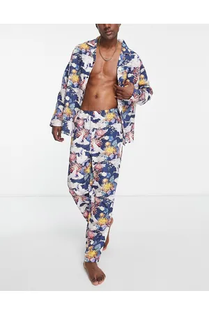 ASOS Homem Camisas de Manga comprida - Woven pyjama set with long sleeve shirt and trousers in floral print