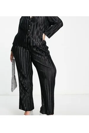 Urban Threads Urban Threads Plus plisse straight leg trousers co-ord in