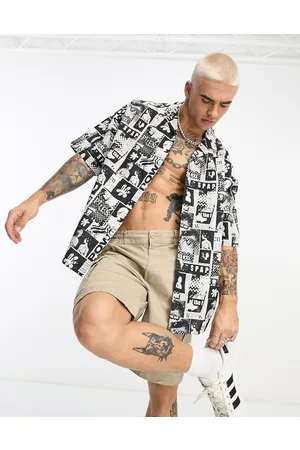 ASOS Homem Camisas Casual - Boxy oversized revere linen mix shirt in monochrome newspaper print