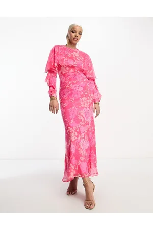 ASOS Mulher Vestidos Estampados - Long sleeve ruffle bias maxi dress with cape detail in pink rose floral print