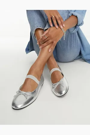 Monki Ballet flats in metallic