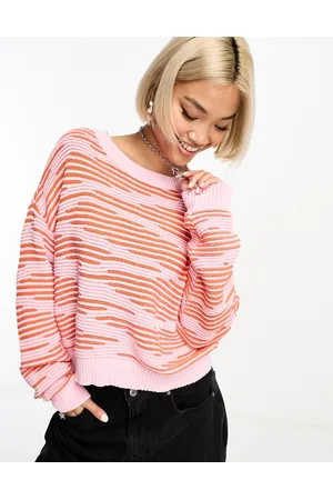 ONLY Textured jumper in pink and orange print