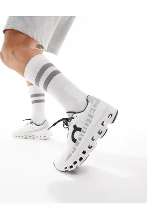 On Running ON Cloudmonster running trainers in