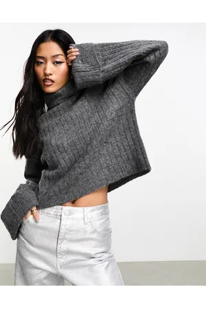 Pimkie cropped turtleneck jumper in black