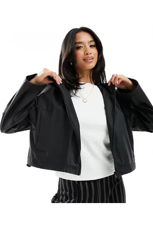 ASOS ASOS DESIGN Petite cropped rain jacket with hood in