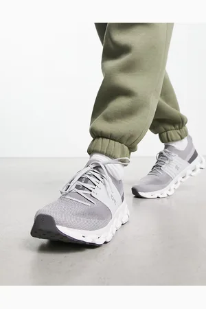 On Running ON Cloudswift 3 running trainers in