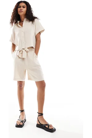 SELECTED Gulia high waist linen blend shorts co-ord in sand