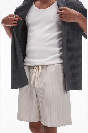 Topman Plisse shorts in
