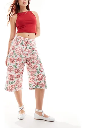 Monki Longline culottes shorts in rose print