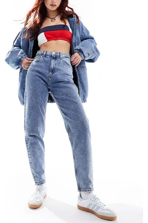 Tommy Hilfiger Ultra high tapered mom jeans in mid wash