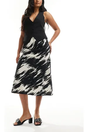 New Look Satin midi skirt in pattern