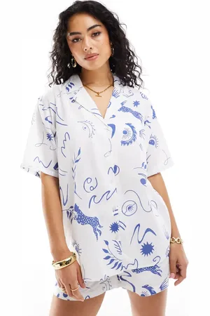 Iisla & Bird Printed short sleeve beach shirt co-ord in and blue