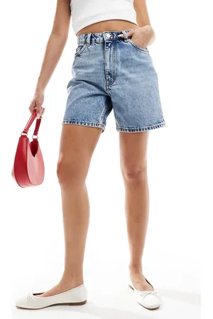 Monki Elfie regular fit denim shorts in midwash