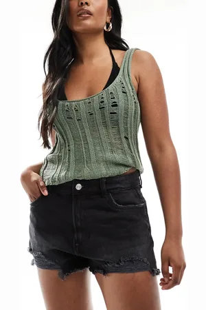 Pimkie Distressed high waisted denim shorts in
