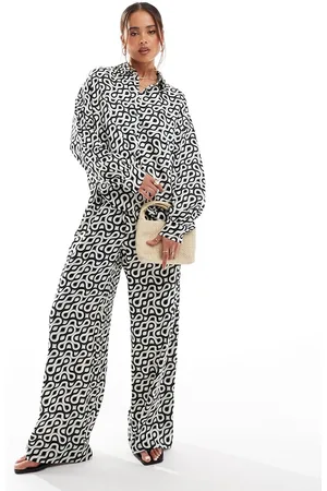 SELECTED Femme satin trouser co-ord in abstract print - MULTI