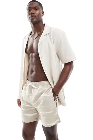 New Look Luigi swim in light