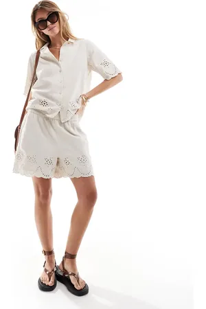 Pieces® Broderie shorts co-ord in cream
