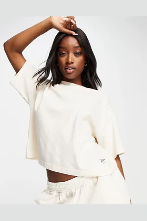 Reebok Cropped t-shirt in off - CREAM