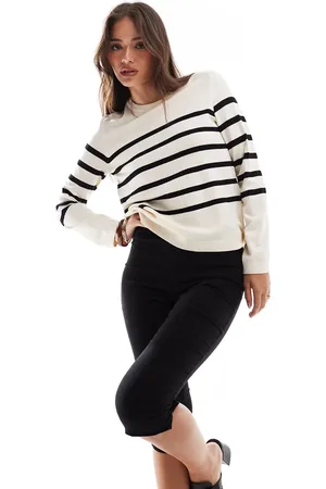 VERO MODA Crew neck jumper in cream with black stripes