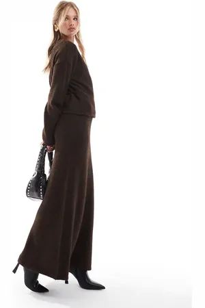 4th & Reckless Wool mix fluffy knit maxi skirt co-ord in chocolate