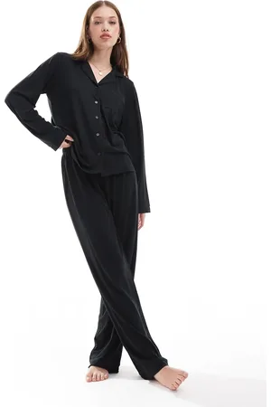 Loungeable Super soft jersey revere top and wide leg pyjama set with piping detail in