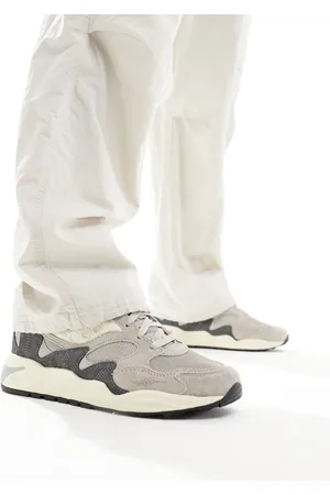 Saucony Originals Grid Shadow 2 trainers in and cream