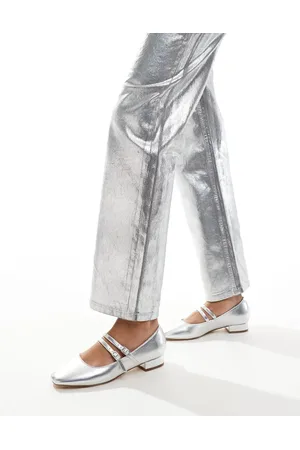 New Look Double strap flat shoe in