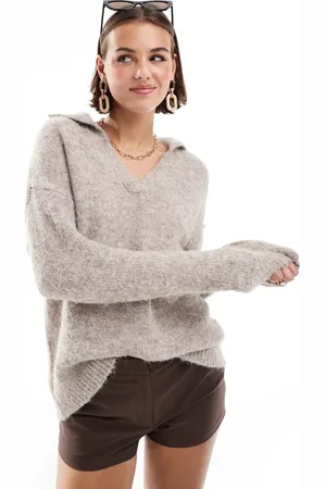 ONLY Split neck jumper in beige melange