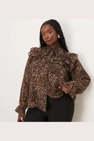 New Look New Look Curve bow blouse in leopard print