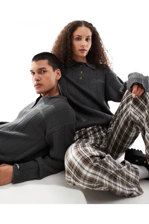 COLLUSION Unisex knitted jumper with collar detail in