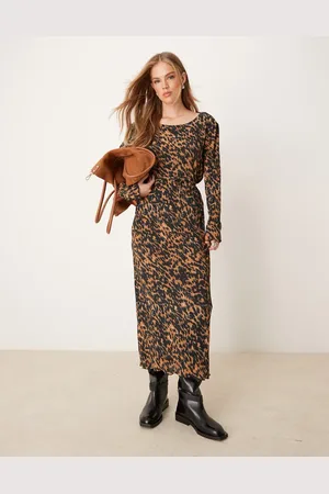 JDY Plisse belt midi dress in leo print