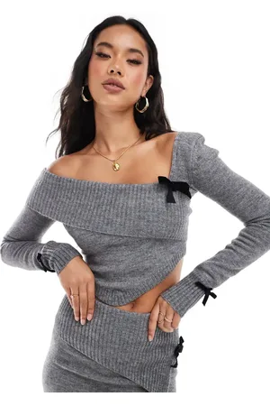 The Frolic Exclusive asymmetric bow detail jumper co-ord in charcoal