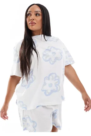 ASOS ASOS DESIGN Curve flower oversized tee & short pyjama set in cream