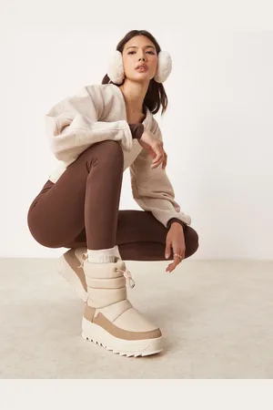 Pajar Gepelle snow boots in light sand leather