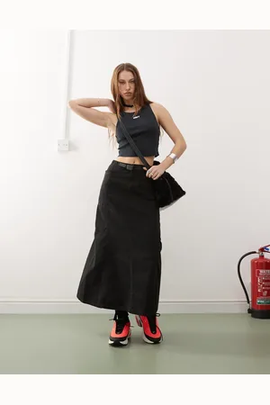 Gramicci Voyager midi skirt in