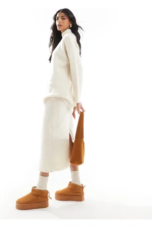 VERO MODA Knitted midi skirt co-ord in cream melange