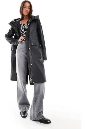 Barbour Wyatt Showerproof coat